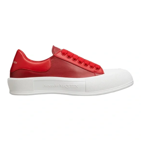 スニーカー ALEXANDER MCQUEEN Leather low-top sneakers Alexander McQueen White Leather Oversized Low Top Sneakers